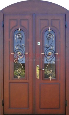 Двухстворчатая стальная дверь Винорит в форме арки ДА-55 в Талдоме