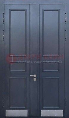 Черная двухстворчатая дверь для улицы с МДФ ДМ-535 в Талдоме