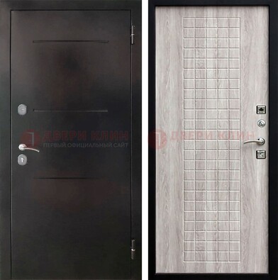 Черная железная дверь с порошковым покрытием и филенчатой МДФ ДП-221 в Талдоме