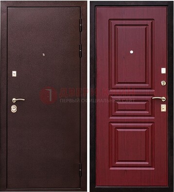 Бордовая входная дверь с порошковым окрасом ДП-36 в Талдоме