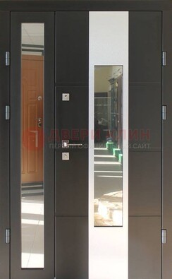 Темная полуторная стальная дверь со стеклом ДС-10 в Талдоме