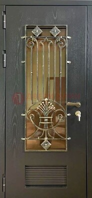 Одностворчатая железная дверь со стеклом и ковкой для дома ДСК-101 в Талдоме