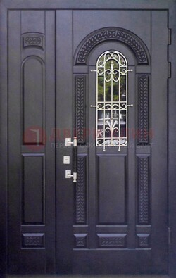 Входная дверь Винорит со стеклом и ковкой с узором ДСК-270 в Талдоме