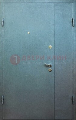 Серая тамбурная дверь ДТМ-34 в Талдоме