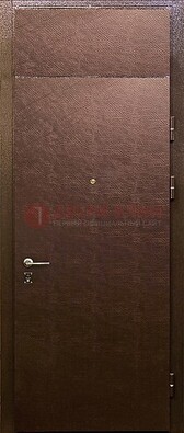 Коричневая стальная дверь с винилискожей ДВ-24 в Талдоме